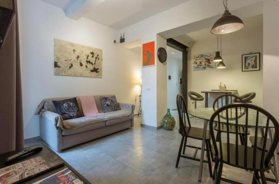 Camilla'S Guest House Florence Exterior photo